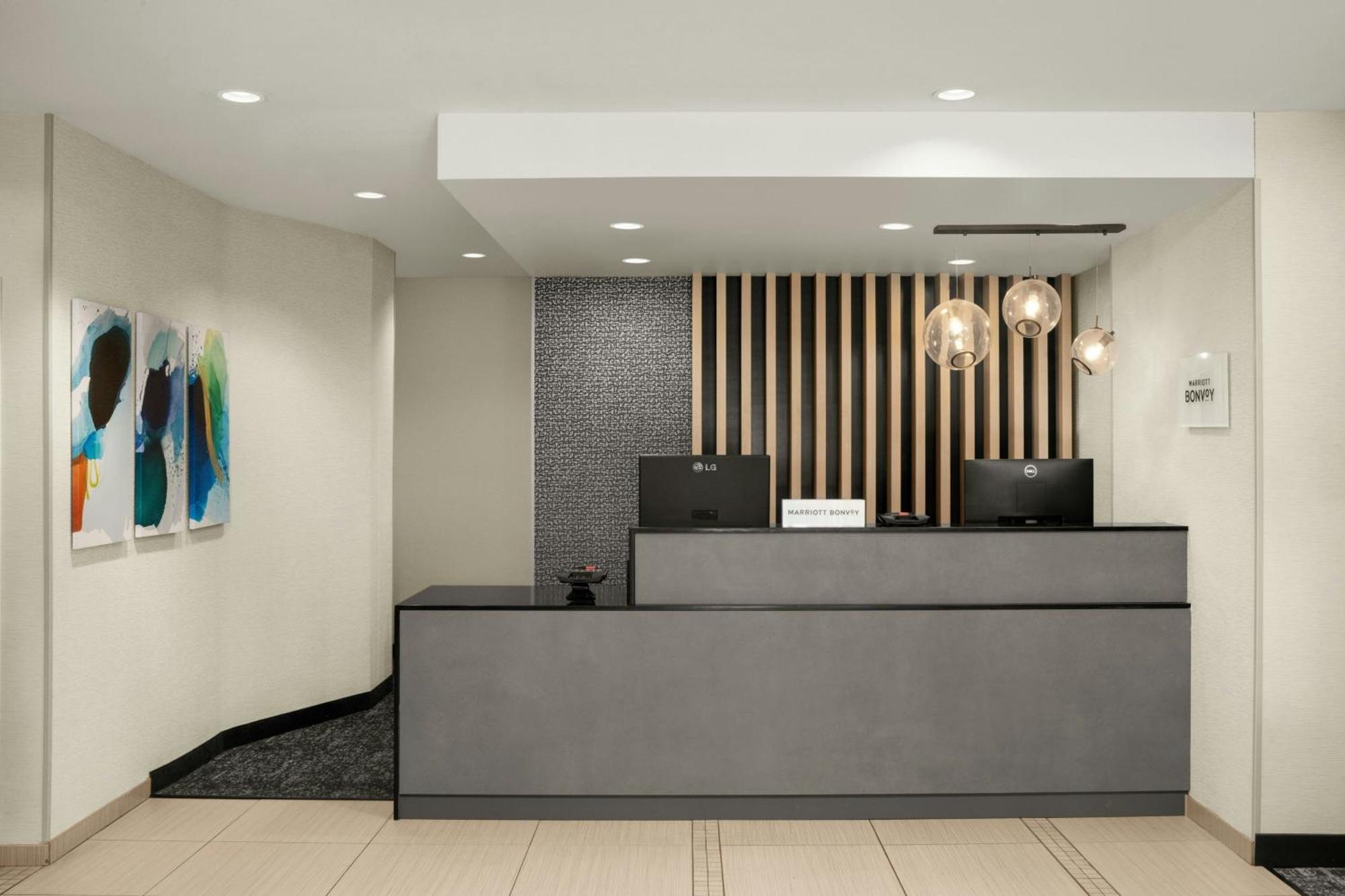 Towneplace Suites By Marriott San Diego Carlsbad / Vista Exterior foto