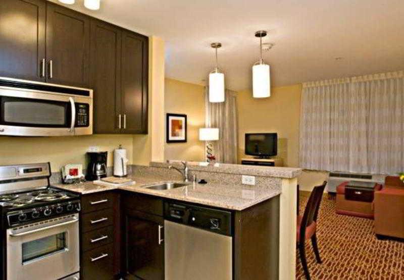 Towneplace Suites By Marriott San Diego Carlsbad / Vista Exterior foto